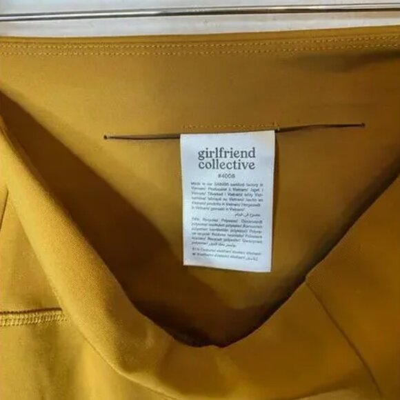 Girlfriend Collective High Rise Compressive Leggings - COLOUR SADDLE - Picture 3 of 4